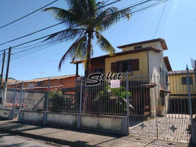 Casa com 3 dormitórios à venda, 234 m² por R$ 750.000,00 - Centro - Rio das Ostras/RJ