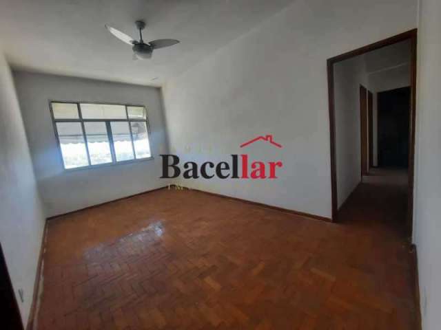 Apartamento com 2 quartos à venda na Avenida Ministro Edgard Romero, Madureira, Rio de Janeiro, 69 m2 por R$ 185.000