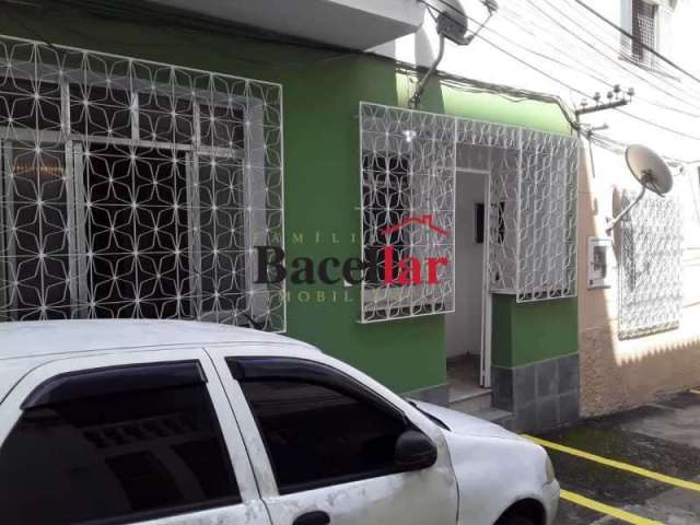 Casa em condomínio fechado com 2 quartos à venda na Rua Haddock Lobo, Tijuca, Rio de Janeiro, 60 m2 por R$ 450.000