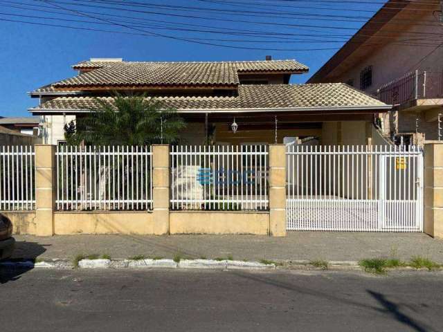 Casa à venda, 168 m² por R$ 850.000,00 - Cordeiros - Itajaí/SC