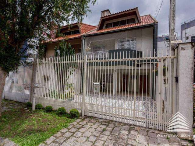 Sobrado à venda, 261 m² por R$ 1.490.000,00 - Água Verde - Curitiba/PR