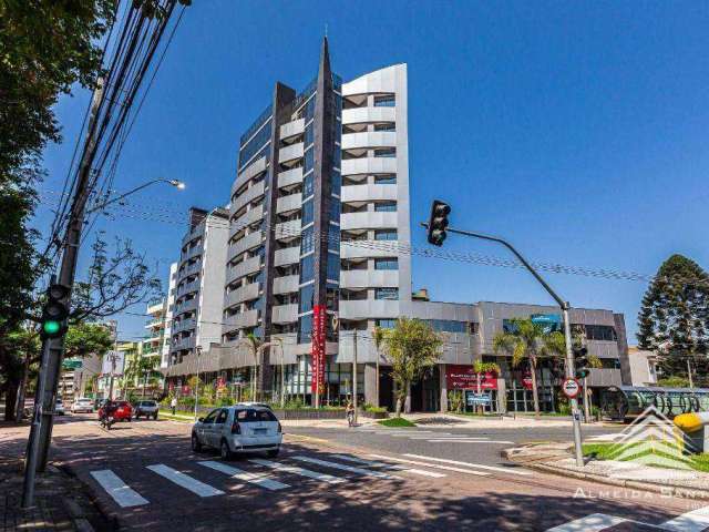 Apartamento com 2 dormitórios à venda, 59 m² por R$ 620.000,00 - Centro - Curitiba/PR