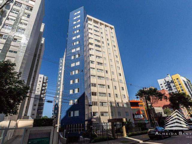 Apartamento com 3 dormitórios à venda, 75 m² por R$ 550.000,00 - Portão - Curitiba/PR