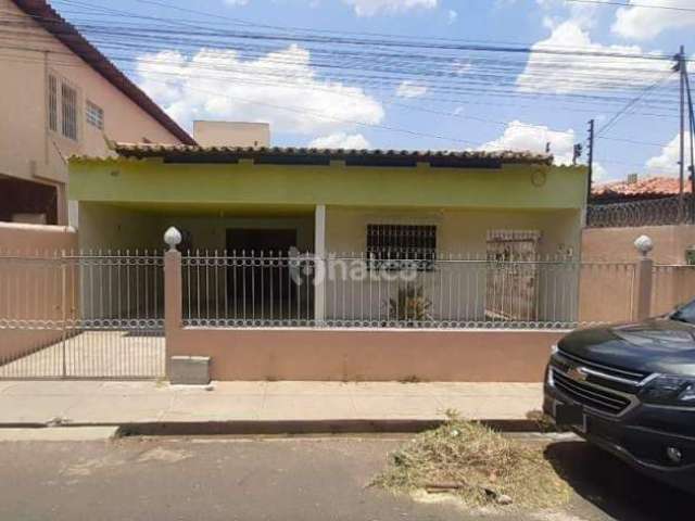 Casa Residencial à venda, 4 quartos, 1 suíte, 1 vaga, Sao Pedro - Teresina/PI