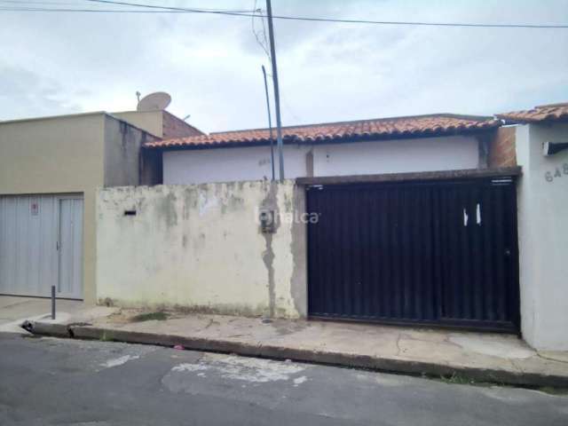 Casa Residencial para aluguel, 2 quartos, 1 vaga, Cabral - Teresina/PI