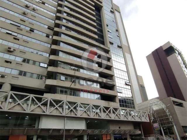 Flat para alugar na Rua Visconde de Nacar, 1510, Centro, Curitiba, 29 m2 por R$ 1.650