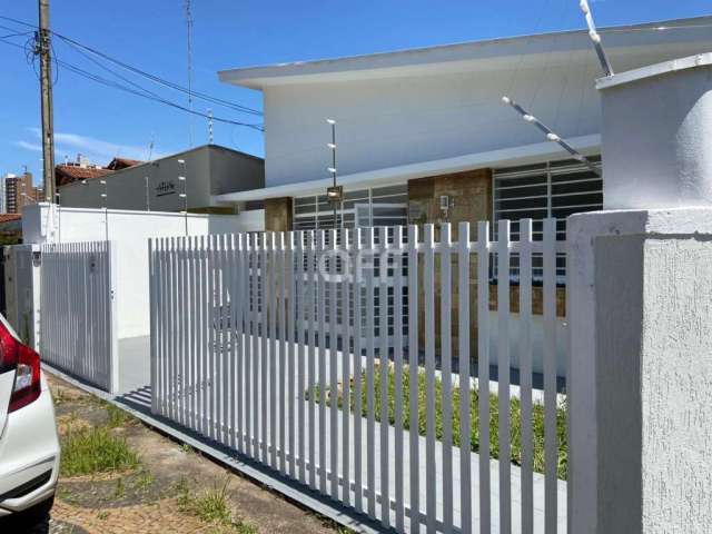 Casa comercial com 4 salas para alugar na Rua Alaíde Nascimento de Lemos, 954, Vila Lemos, Campinas, 350 m2 por R$ 6.000