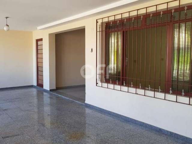 Casa com 3 quartos à venda no Centro, Cosmópolis , 130 m2 por R$ 550.000