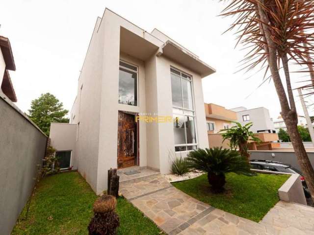 Casa linda à venda no Mossunguê - 225m²