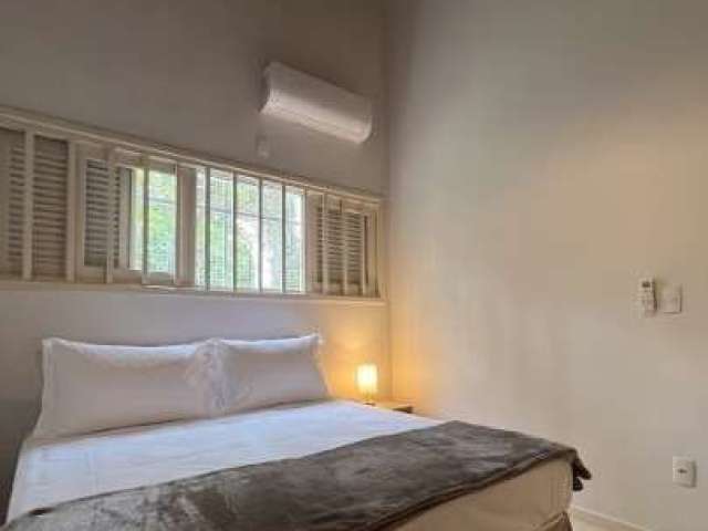 Apartamento com 2 quartos para alugar em Jurerê, Florianópolis  por R$ 3.200