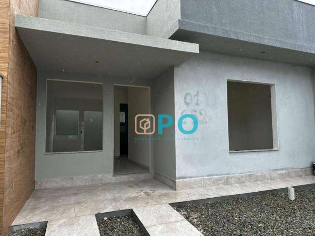 Casa com 2 dormitórios à venda no bairro Meia Praia, em Navegantes/SC