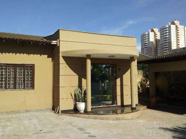 Casa para locação em Londrina, Centro, com 291.91 m²