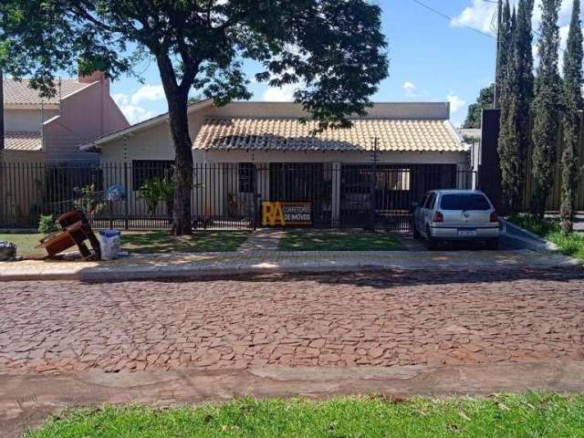 Casa para Venda em Foz do Iguaçu, Jardim Eliza II, 3 dormitórios, 1 suíte, 4 banheiros, 6 vagas