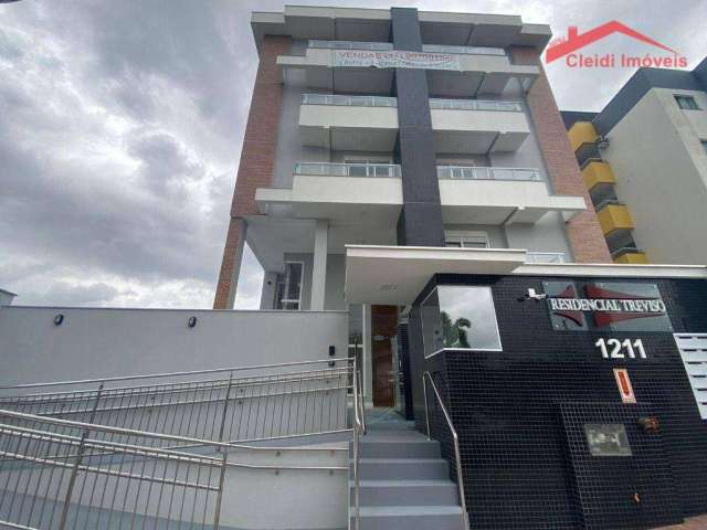 Apartamento com 3 dormitórios à venda, 106 m² por R$ 674.000,00 - Costa e Silva - Joinville/SC