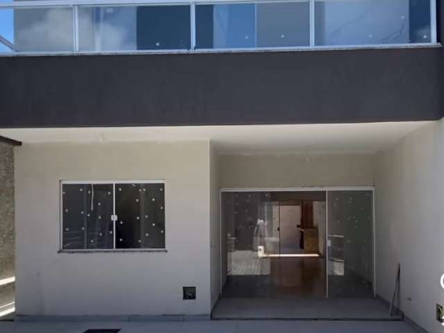 Casa a venda com 4/4 3 suítes e 175m² em Lauro de Freitas