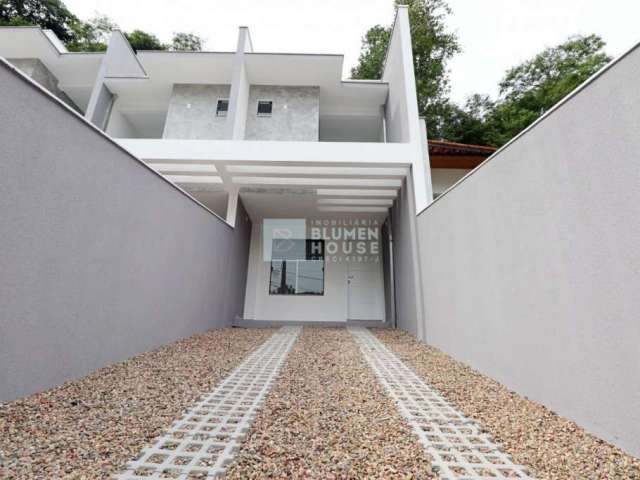 Casa com 2 quartos à venda na Rua Frei Gabriel Zimmer, Vila Nova, Blumenau, 75 m2 por R$ 420.000