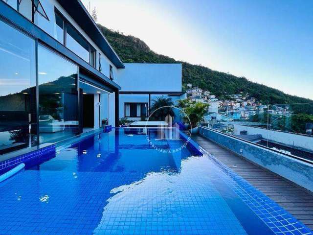Casa com 4 dormitórios à venda, 285 m² por R$ 3.607.000,00 - Trindade - Florianópolis/SC