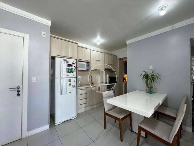 Apartamento com 3 dormitórios à venda, 77 m² por R$ 750.000,00 - Capoeiras - Florianópolis/SC