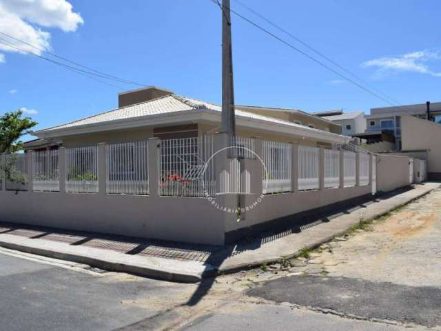 Casa à venda, 180 m² por R$ 650.000,00 - Forquilhas - São José/SC