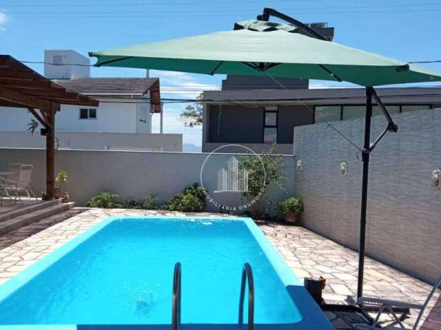 Casa com 3 dormitórios à venda, 280 m² por R$ 2.010.000,00 - Cacupé - Florianópolis/SC