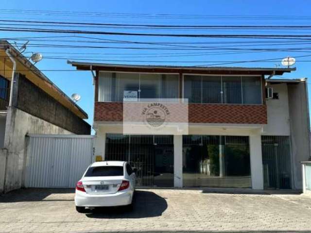 Sobrado à venda no bairro Paranaguamirim - Joinville/SC