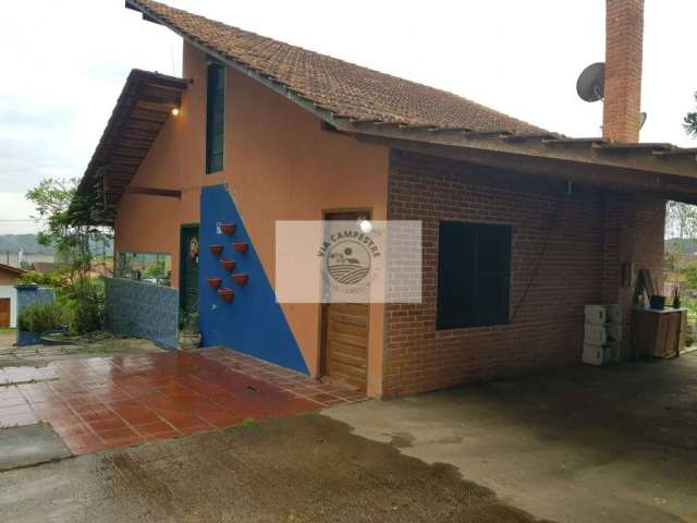 Casa à venda no bairro Centro - Campo Alegre/SC