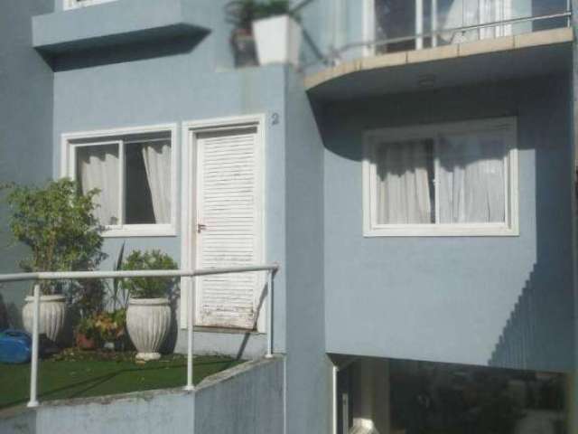 Sobrado com 3 dormitórios à venda, 160 m² por R$ 750.000,00 - Santa Cândida - Curitiba/PR