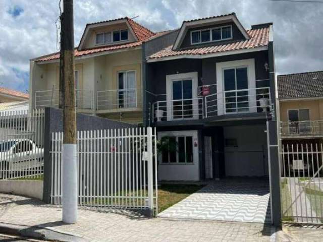 Sobrado com 3 dormitórios à venda, 180 m² por R$ 790.000,00 - Aristocrata - São José dos Pinhais/PR