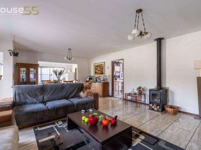 Casa com 4 dormitórios à venda, 194 m² por R$ 850.000,00 - Miringuava - São José dos Pinhais/PR