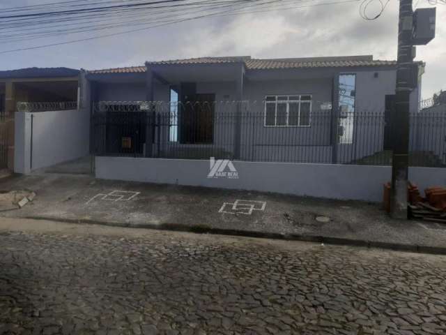 Casa com 3 quartos à venda na Rua Machado de Assis, 99, Uvaranas, Ponta Grossa por R$ 980.000