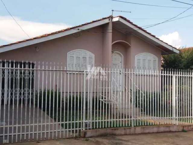 Casa com 3 quartos à venda na João Otávio Neto, 166, Bonsucesso, Guarapuava por R$ 400.000