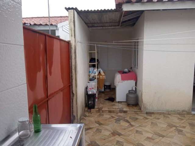 Casa em condomínio fechado com 3 quartos à venda na Rua Antônio Saad, 2510, Boa Vista, Ponta Grossa por R$ 175.000