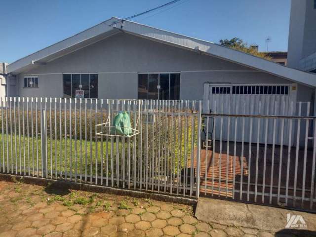 Casa com 3 quartos à venda na Rua das Papoulas, 7, Trianon, Guarapuava por R$ 420.000