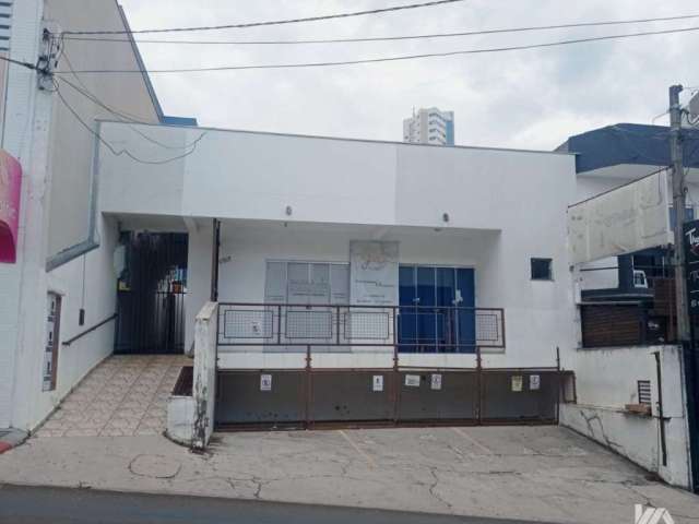 Casa à venda na Rua Padre Chagas, 3767, Centro, Guarapuava por R$ 2.000.000