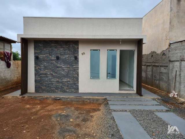Casa com 2 quartos à venda na Rua Ozório Alves da Rocha Taques, 85, Industrial, Guarapuava por R$ 210.000
