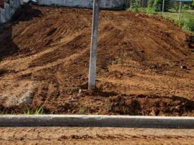 Terreno à venda na Rua Indonésia, Conradinho, Guarapuava por R$ 350.000