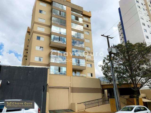 Apartamento com 3 dormitórios à venda, 114 m² por R$ 600.000,00 - Centro - Cascavel/PR
