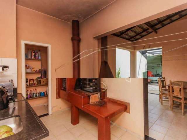 Casa com 3 quartos à venda no Jardim Riacho das Pedras, Contagem  por R$ 1.300.000