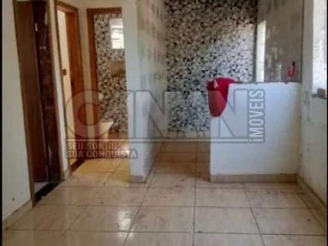 Casa com 2 quartos à venda no Novo Horizonte, Ibirité  por R$ 180.000