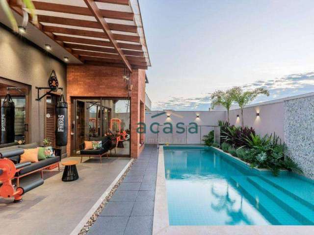 Sobrado alto padrão com 4 suítes e piscina à venda, 291 m² por R$ 2.680.000 - Alto Alegre - Cascavel/PR