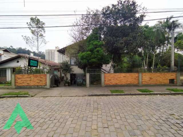 Casa com 6 quartos à venda no Itoupava Seca, Blumenau , 240 m2 por R$ 850.000