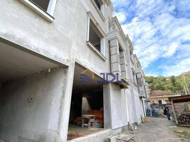 Casa com 2 dormitórios à venda, 136 m² por R$ 740.000,00 - Garcia - Blumenau/SC