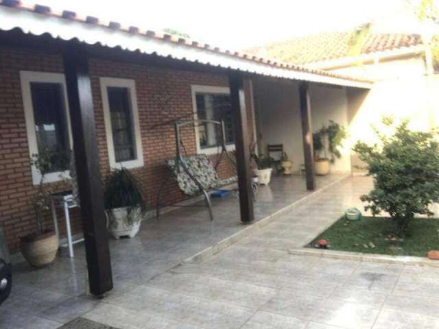 Linda Casa à venda, 250 m² - No Bairro Jardim Botânico, São Pedro, SP