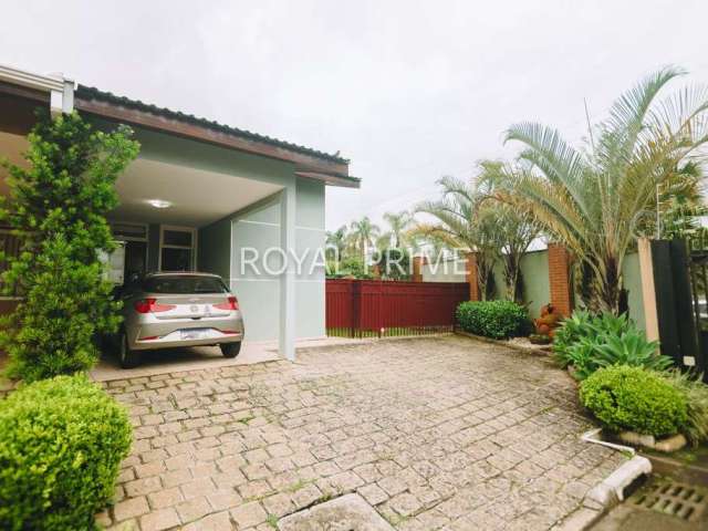 Casa em Condomínio com Quintal e 3 dormitórios à venda, 170 m² - Santa Felicidade - Curitiba/PR