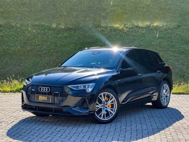 Audi E-Tron Performance Black - Preta - 2020/2020
