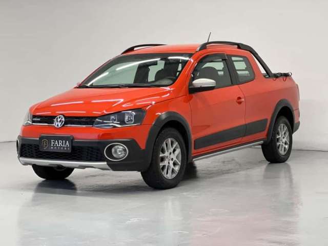Volkswagen Saveiro Cross Cd em Curitiba