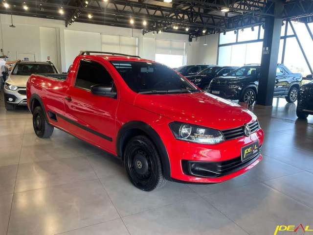 Volkswagen Saveiro Trendline  - Vermelha - 2014/2015