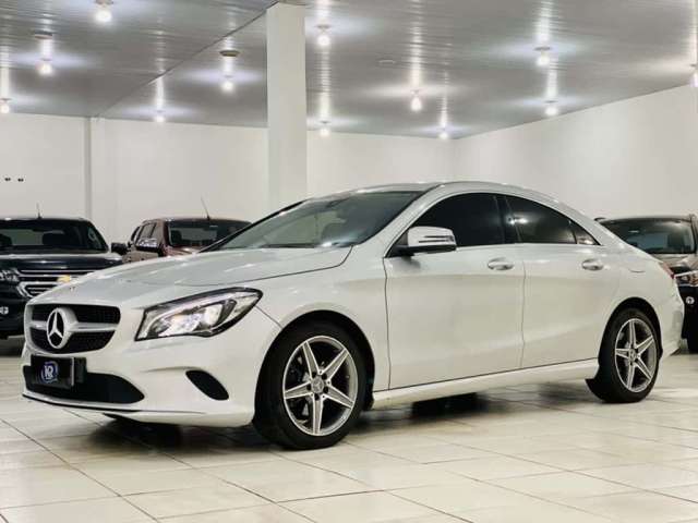 MERCEDES-BENZ CLA 180 1.6 CGI 7G-DCT 2018, São Paulo