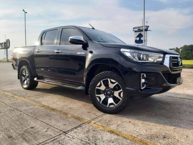 Toyota Hilux 2019 SRX 2.8 Diesel 4x4