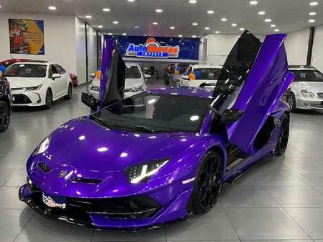 LAMBORGHINI AVENTADOR 2012